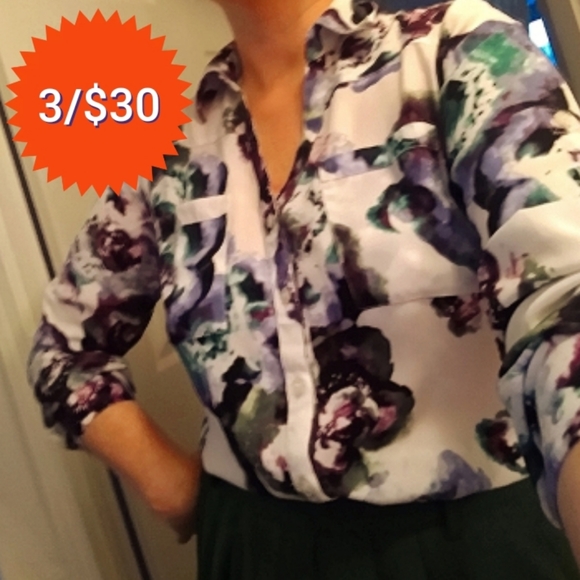 EXPRESS floral button-down blouse - Picture 1 of 14